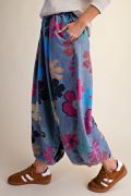 Easel's Flower Denim Pants