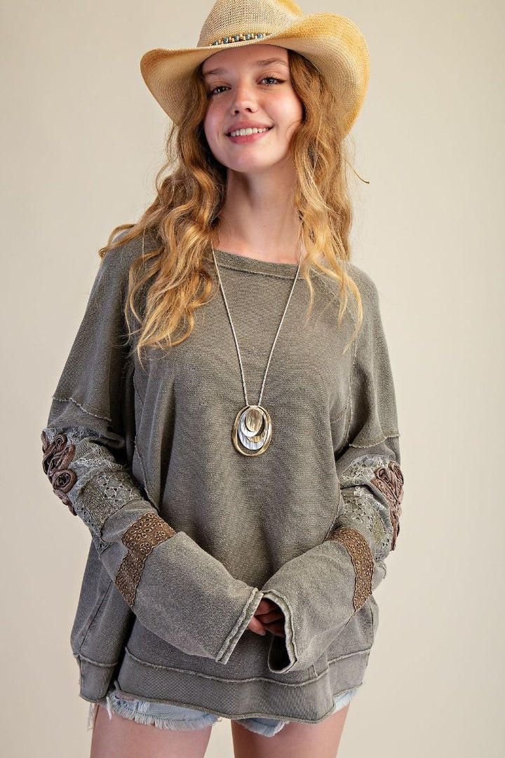 Faded Garden Terry Pullover