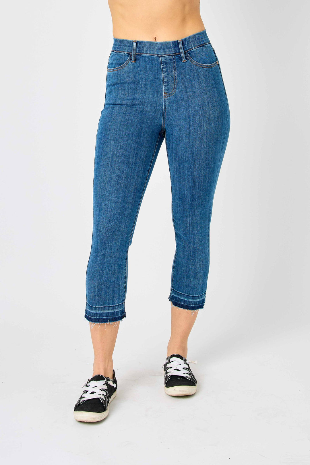 Judy Blue Pull-on Capri