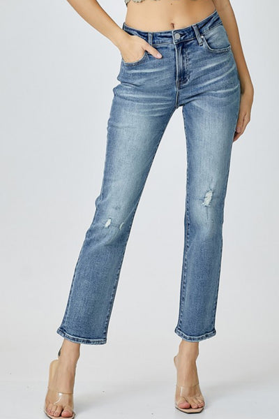 Risen Slim Straight Jeans
